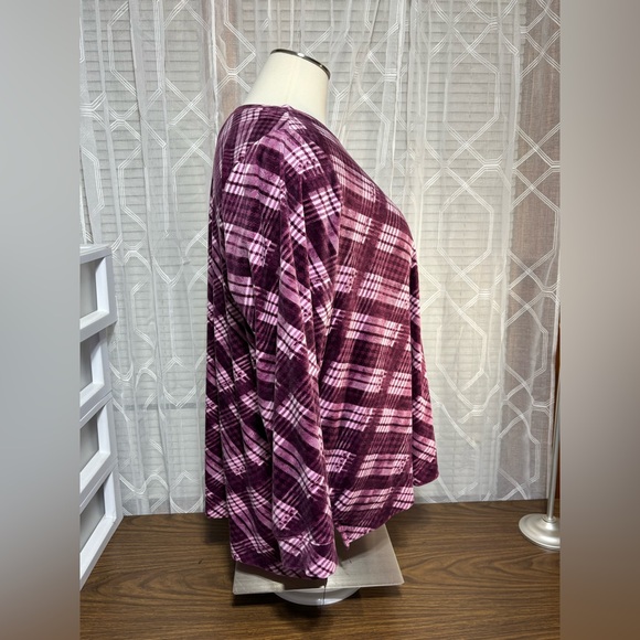 Denim & Co 3X purple plaid print velour top 30” L 27” p2p Very Soft - Picture 8 of 9